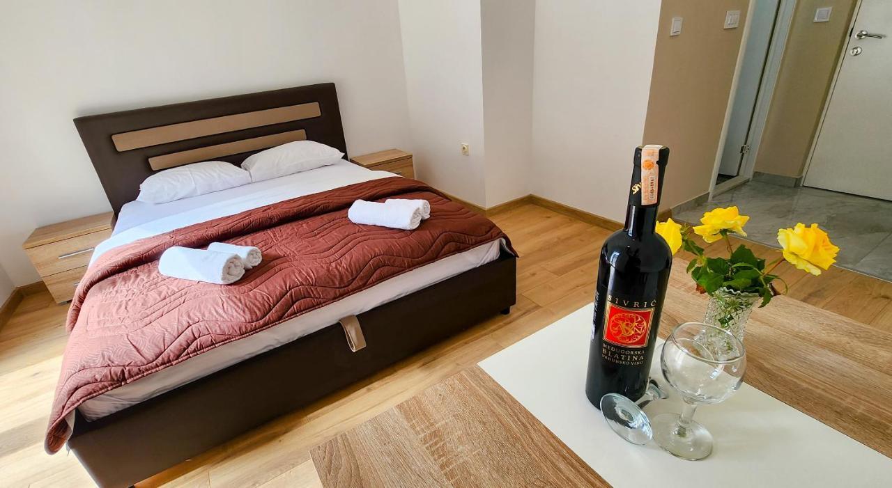 Apartments Maxi Katic Herceg Novi Buitenkant foto