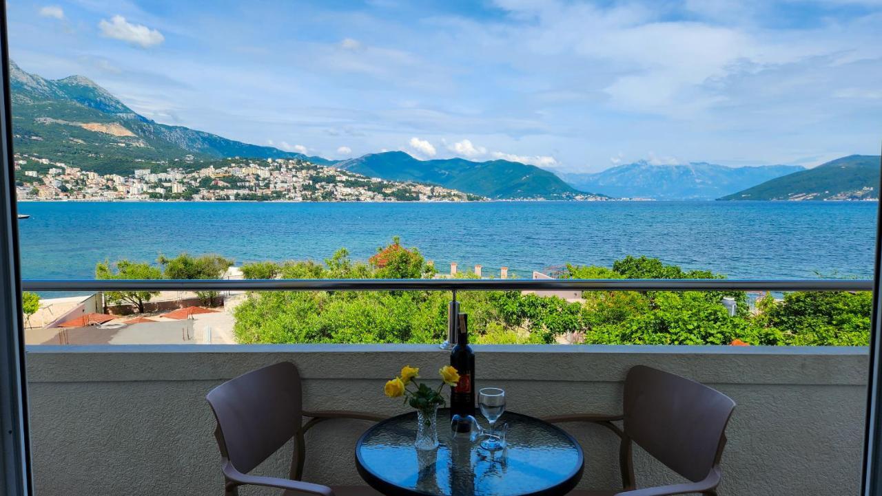 Apartments Maxi Katic Herceg Novi Buitenkant foto